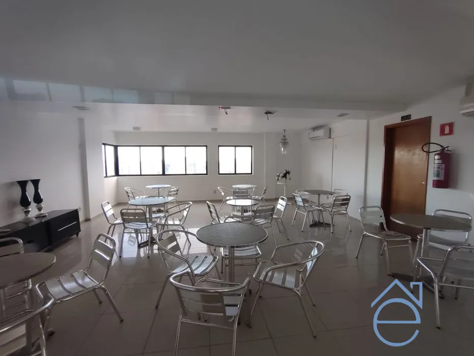 Excelente apartamento à venda na Jatiúca, Edf Renovatio, quarto e sala mobiliado - Foto 6
