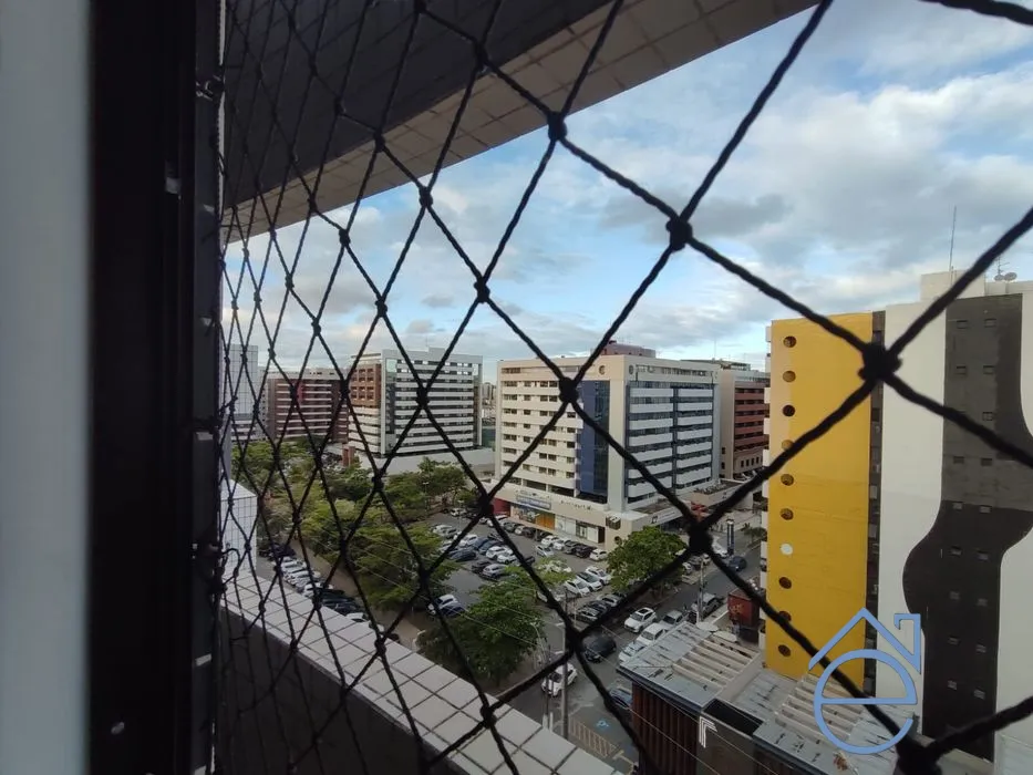 Excelente apartamento à venda na Jatiúca, Edf Renovatio, quarto e sala mobiliado - Foto 9