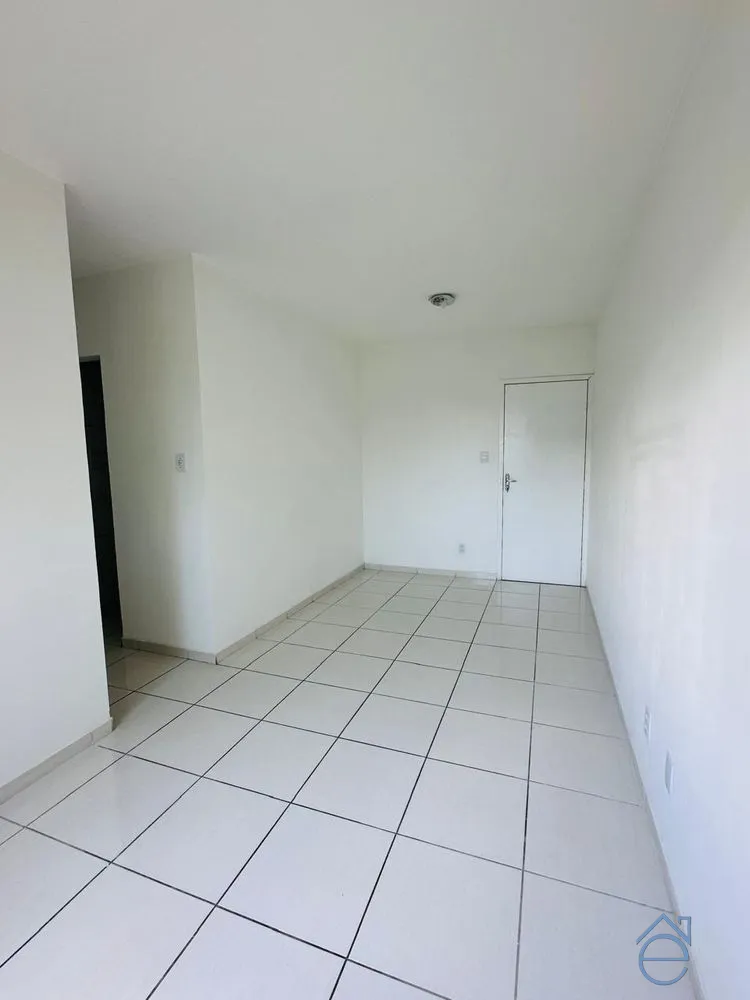 Apartamento à venda, Tabuleiro do Martins, próx Carajás, 55m2, 2/4, bom local. - Foto 4