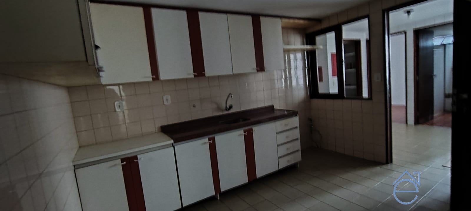 Apartamento à venda, 3/4 sendo 1 suíte, DCE, 2 vagas de garagem e 50m do mar - Foto 10