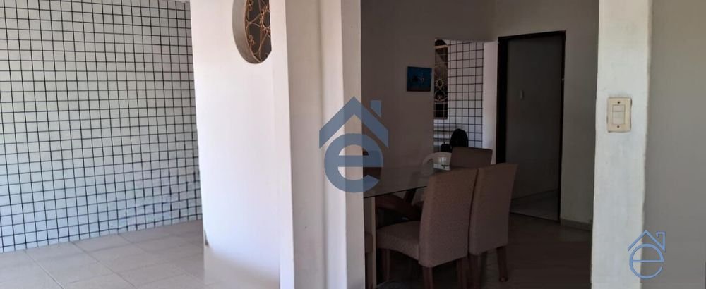 Casa na Jatiuca, 4/4, 2 salas, 2 vagas, ótimo investimento, prox Maceió Shopping - Foto 1