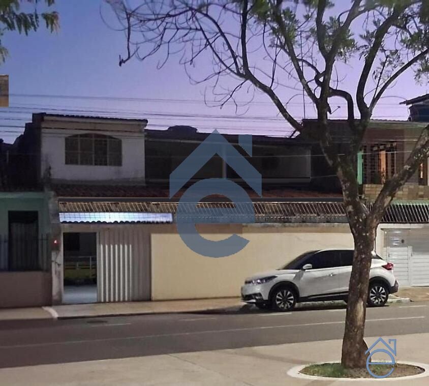 Casa na Jatiuca, 4/4, 2 salas, 2 vagas, ótimo investimento, prox Maceió Shopping - Foto 2