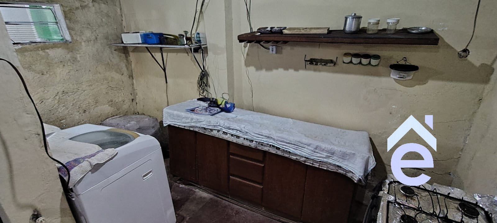 Casa à venda na Ponta Grossa, ótimo local, 2/4, salas de estar e jantar, 111m2  - Foto 12