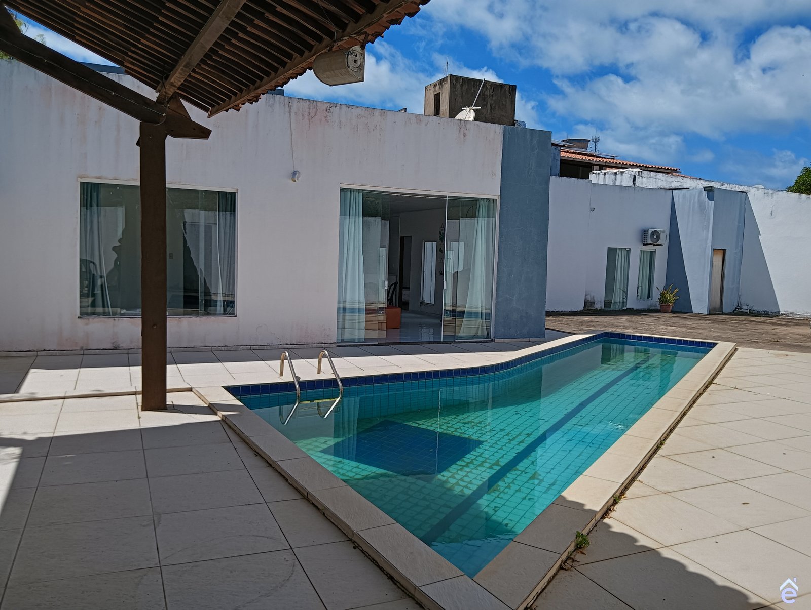 Casa à venda na Barra de São Miguel, 4 quartos, 2 suítes, piscina e área gourmet. - Foto 1