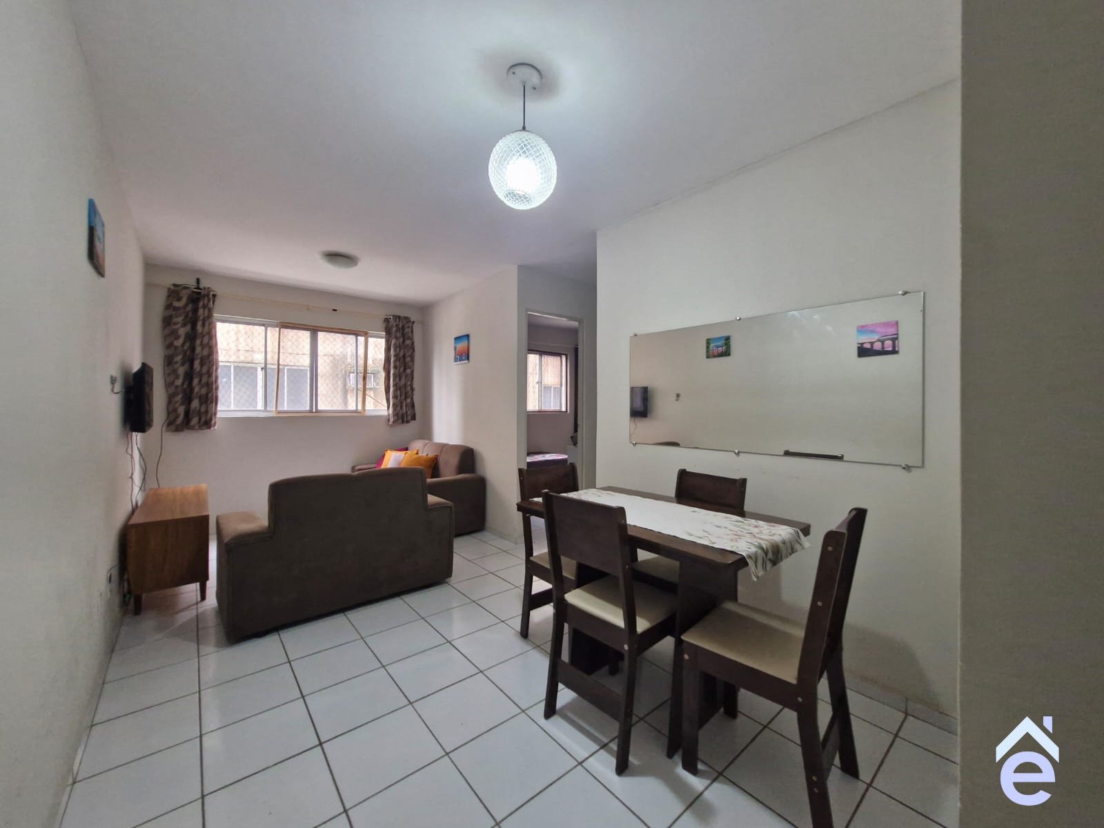 Alugo apartamento na Santa Lúcia, Res. Jardim Brasileto, 2 quartos, piscina, R$ 1.300,00