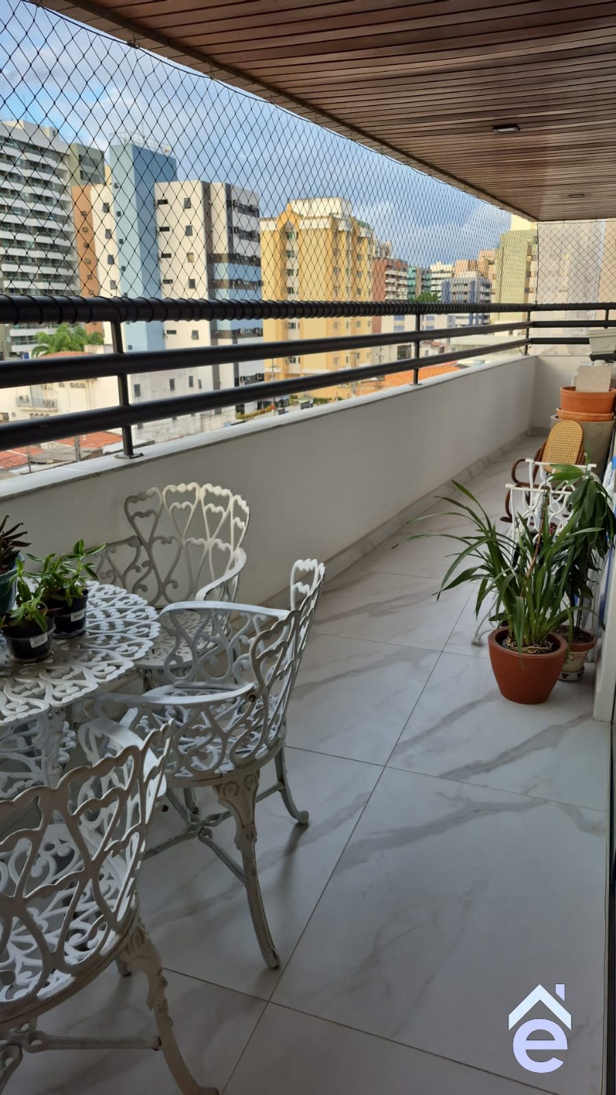 Apartamento à venda na Ponta Verde com 3 quartos e 2 vagas de garagem.  - Foto 2
